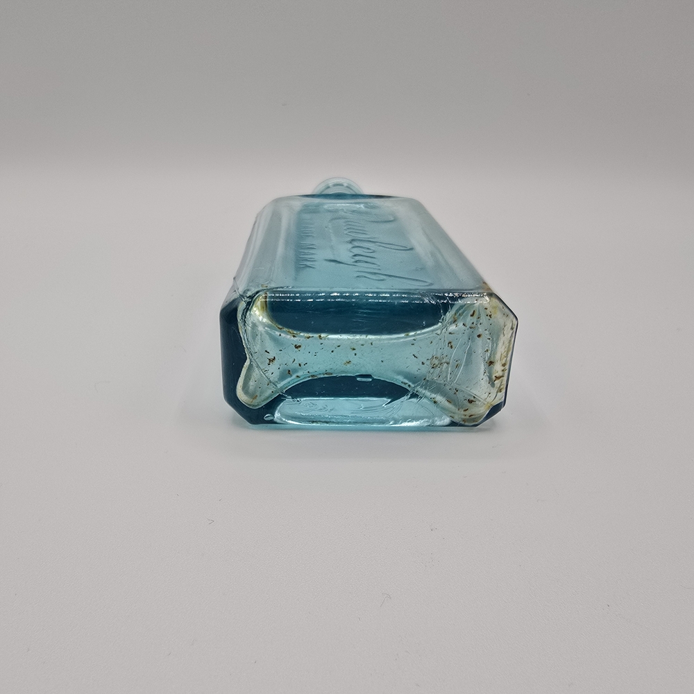 Vintage W.T. Rawleigh Co. Aqua Glass Bottle 6.25” Freeport Ill. Embossed - Picture 8 of 16